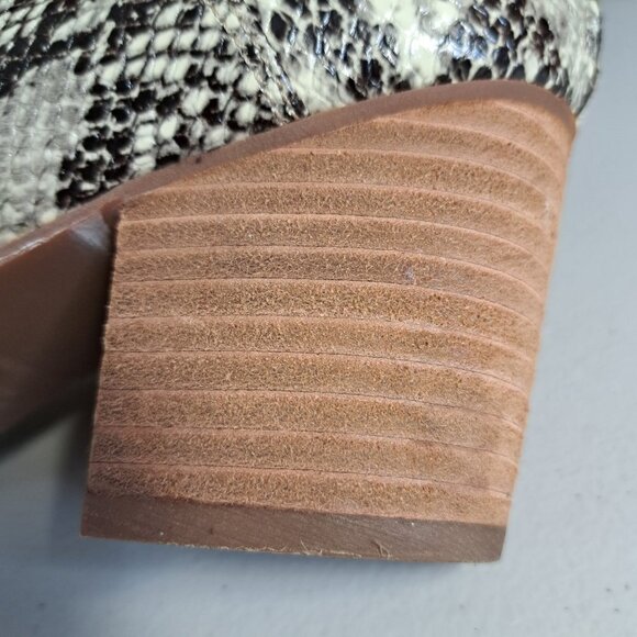 Blondo Waterproof Women's Gray Cream Leather Snake Print Ankle Booties Boots 9M - Picture 9 of 11